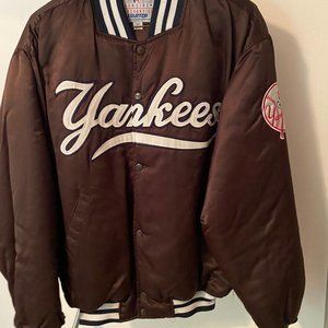 New York Yankee's Vintage 1990's Genuine Starter Button-up Jacket